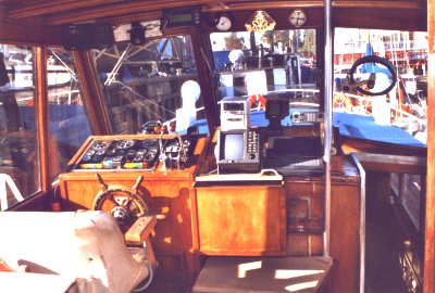 Stahlmotoryacht "Lago", Steuerstand Stahlmotoryacht "Lago", Steuerstand